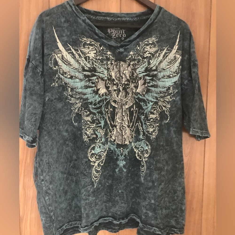 Unisex Point Zero Men's Black and Teal Winged Skull Graphic V-Neck Tee